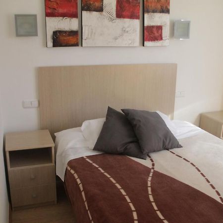 Hostal Francisco Salinas Burgo Extérieur photo